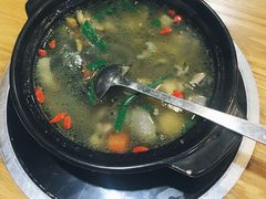 姬松茸炖鸡-妈妈的味道(和顺古镇店)