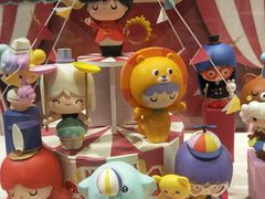 -泡泡玛特POPMART(蓝色港湾店)