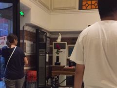 等位区-大鸭梨烤鸭(左家庄店)