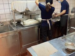 -呷佬·长沙手工米粉(金沙江路店)