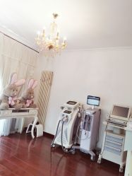 -美肤盾祛痘·问题肌头疗管理中心