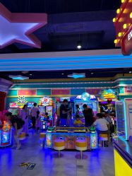 -LuckyStar幸运星家庭娱乐中心(东莞国贸店)