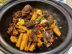 -霄汉牛三鲜湖北砂锅菜(万松园2店)