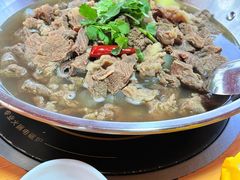 -大众跷脚牛肉馆·非遗传承单位(峨眉山店)