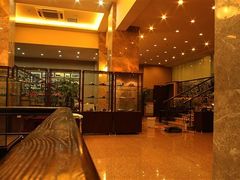 -车之谷·汽车文化主题餐厅(汽开店)