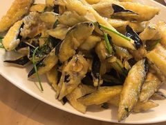 -严记小天府酸菜鱼(西四路店)