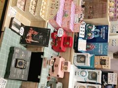 零售区-猫的天空之城概念书店(束河店)