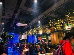 大堂-AK47烤羊腿串吧(柳浪家园店)