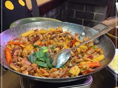 -富正毅三下锅·湘西韵味(天门山索道店)