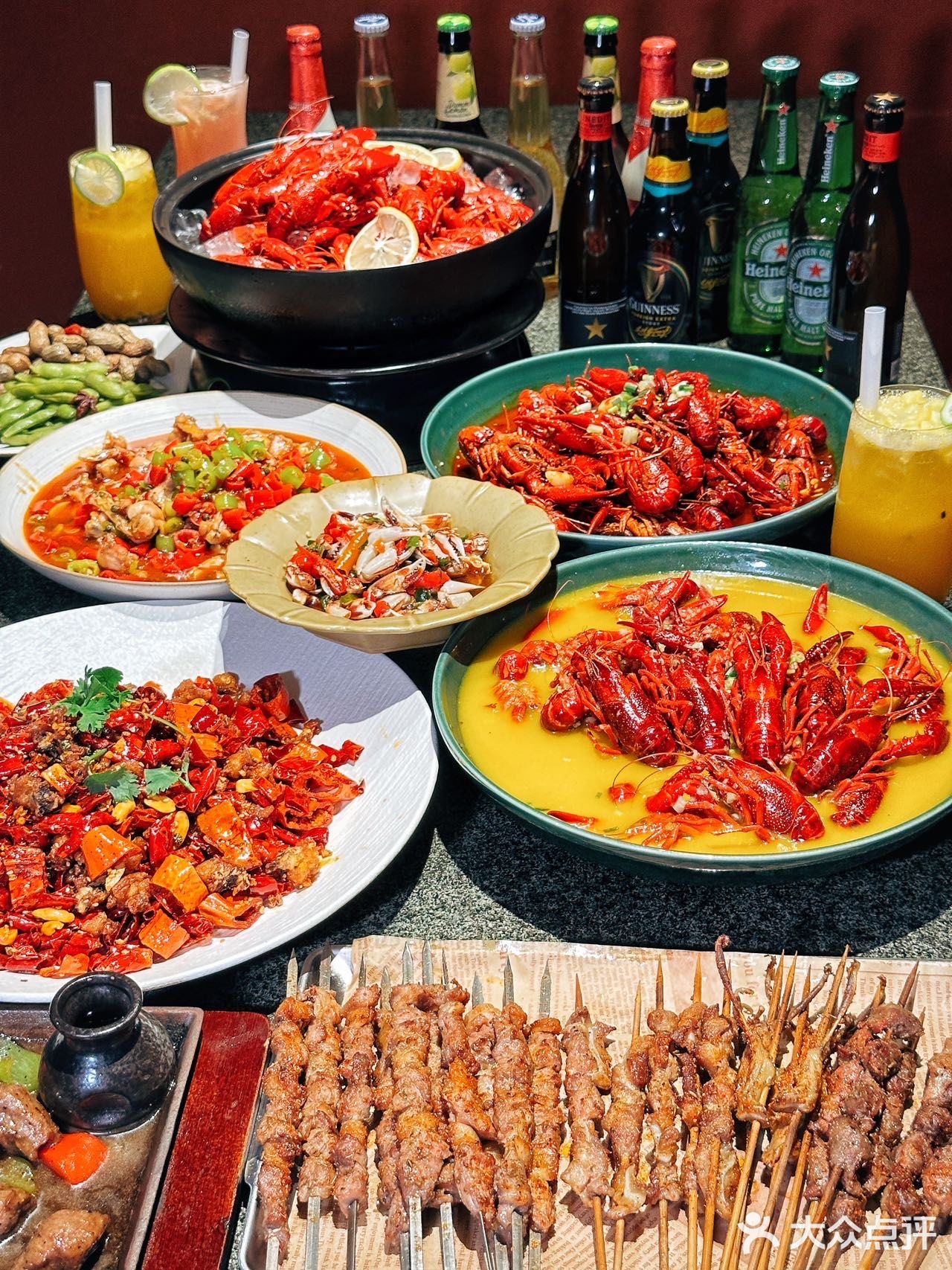 喝酒嗦虾看球赛⚽这才是人生啊