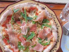 -Gather pizza