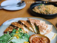 -HELLO 27 意面·沙拉·帕尼尼