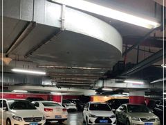 -日月光中心-停车场