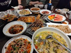 -老兰家传统烧烤炒菜泡馍(小南门店)