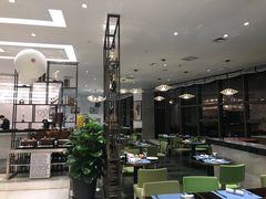 大堂-索菲特酒店 · 云尚天际自助餐厅