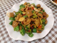 -瑜瑜饭馆