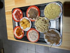 -老街称盘麻辣烫(真武路店)