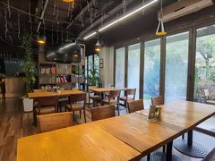 -Geneva日内瓦餐厅(西郊宝成花苑店)