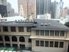 -香港大学