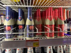 -UP嘻哈酒吧(粉巢店)