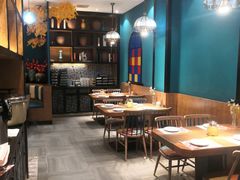 大堂-黄泥岗·地道湖北菜(奥特莱斯店)