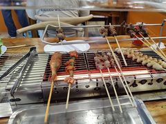 -哈尔滨小酒馆·鲜肉现穿自助烧烤(康新花园店)