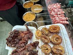 -三个大叔烤羊肉串·炭炉砂锅菜(西三旗店)