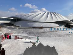 -亚布力新体委滑雪场