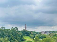 -广州莲花山旅游区