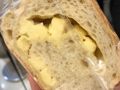 芝士粒粒法包-PAPER STONE BAKERY(天环店)