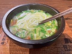 -良米山·云南野生菌过桥米线(上海首店)