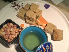 九层塔三杯臭豆腐-桂满陇天书(南京德基旗舰店)