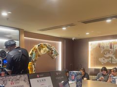 -霸王茶姬(上海恒基名人店)
