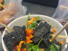 -黑色经典臭豆腐·湖南特产(步行街店)