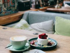 -84那年咖啡馆(李沧万达店)