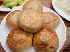 -清真吴记门钉肉饼·喜多利