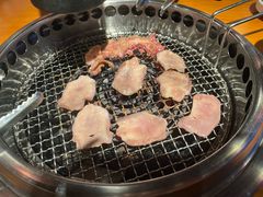 -拾勝牛·江景安格斯烧肉放题(江湾阳光天地店)