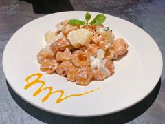 吃货们的菠萝油条-鱼非鱼(徐家汇店)