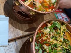 -成都你六姐·牛肉冒菜(信泰中心商场店)