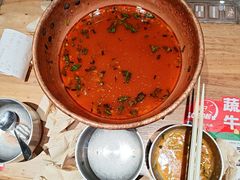 -成都你六姐·牛肉冒菜(信泰中心商场店)