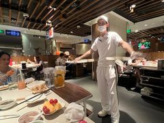 -海底捞火锅鲜切牛肉主题店(长寿路店)