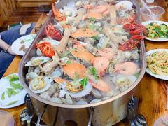 -老东镇啤酒屋海鲜加工·蒸汽海鲜·海鲜烧烤(台东店)