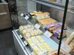 面包甜点陈列柜-仟吉(南湖店)