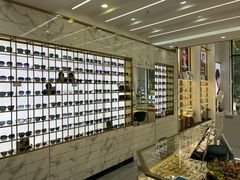 -世纪大明眼镜·蔡司战略授权店(汉街店)