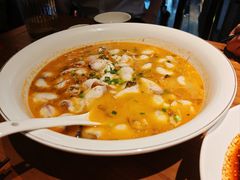 杨师傅酸菜鱼-将军府·鸡毛店(武侯祠店)