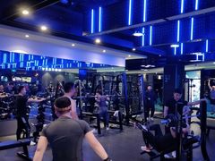 -威仕顿健身游泳(御锦城店)