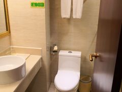 -维也纳酒店(桂林万象城火车站店)