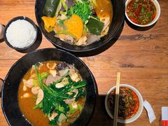 -万记麻辣烫国展总店