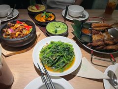 -默加东南亚美食(大宁音乐广场店)