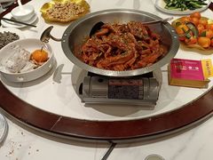 -张大师鸭爪爪特色干锅(南湖店)